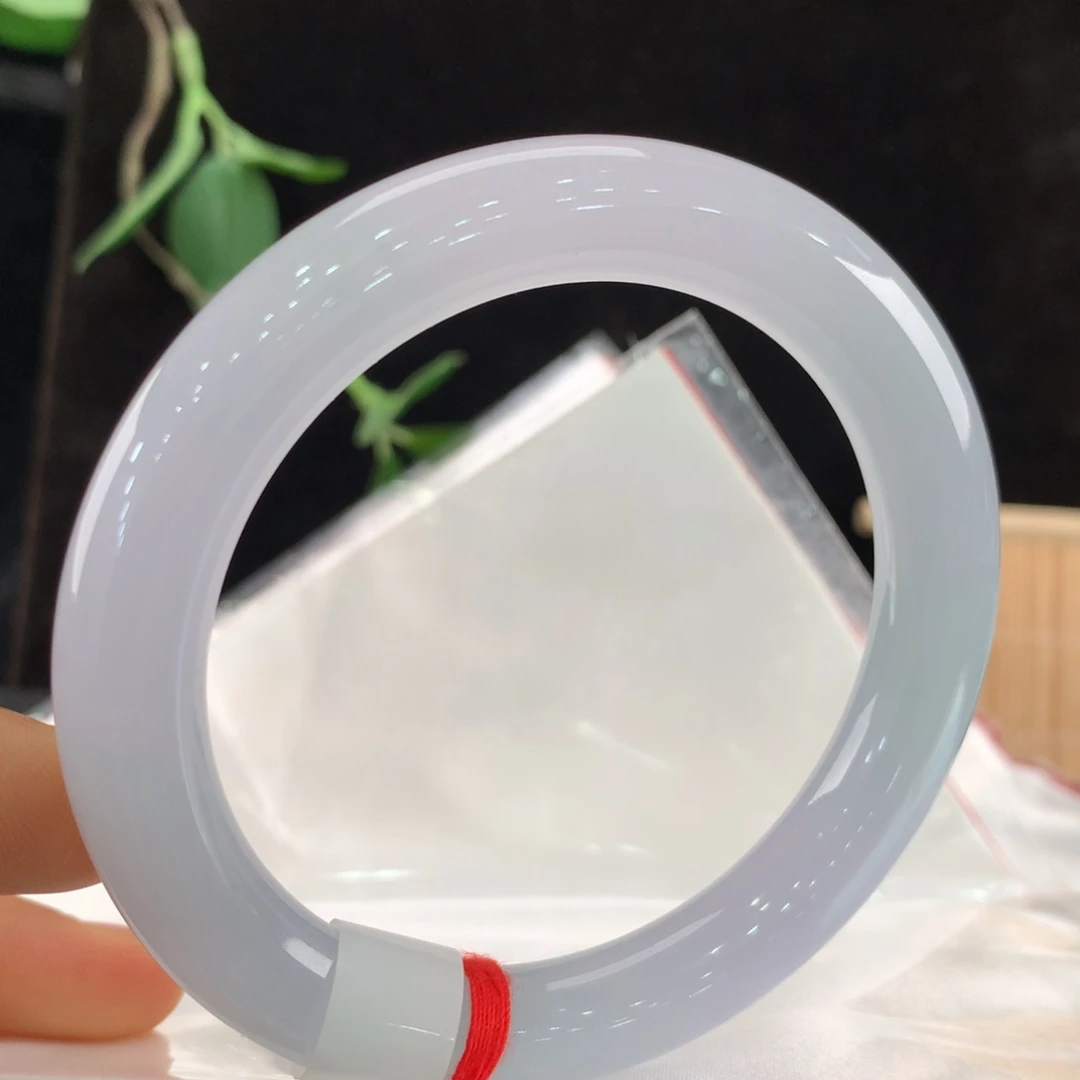 翡翠手镯未镶嵌111-0328