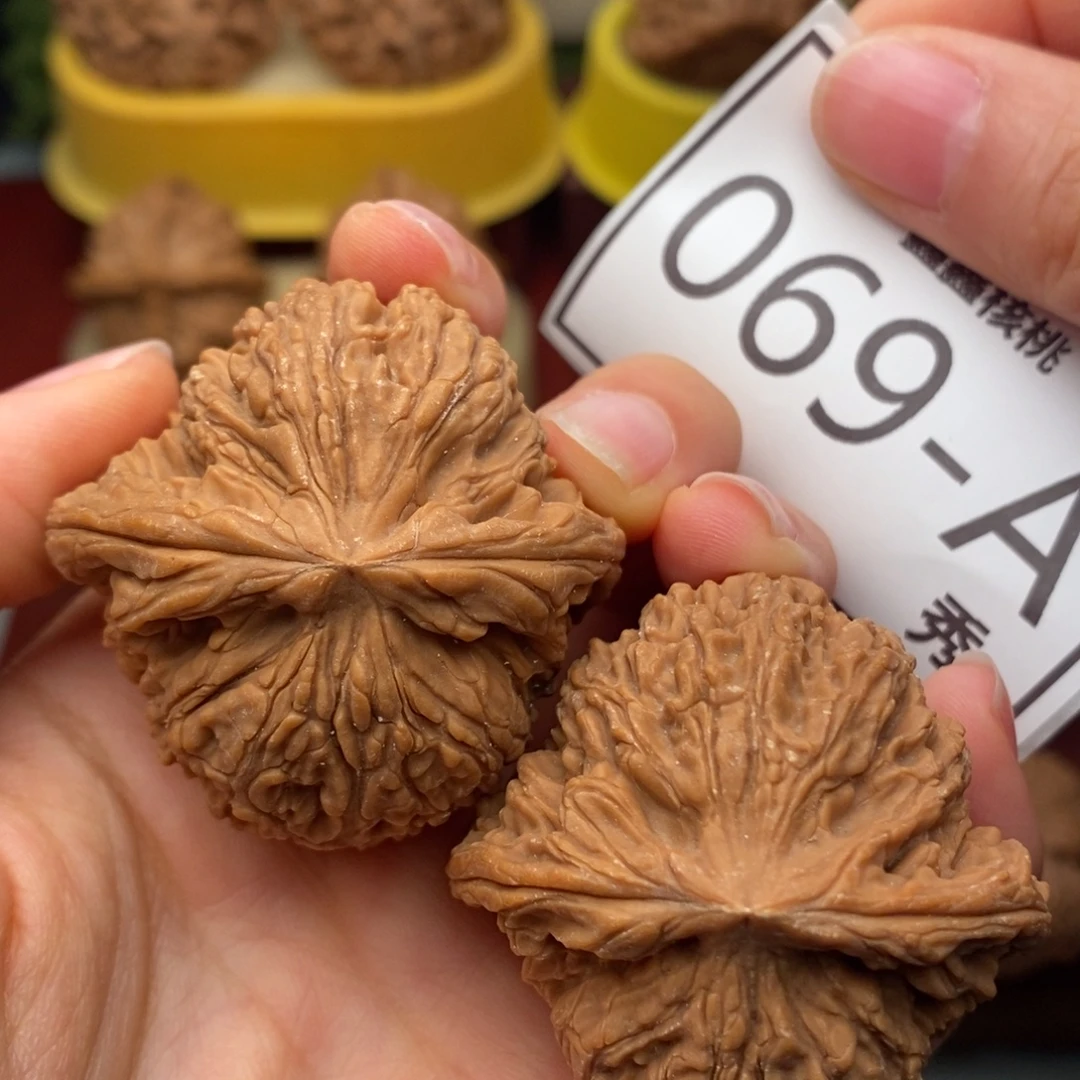 文玩核桃把件南疆44，