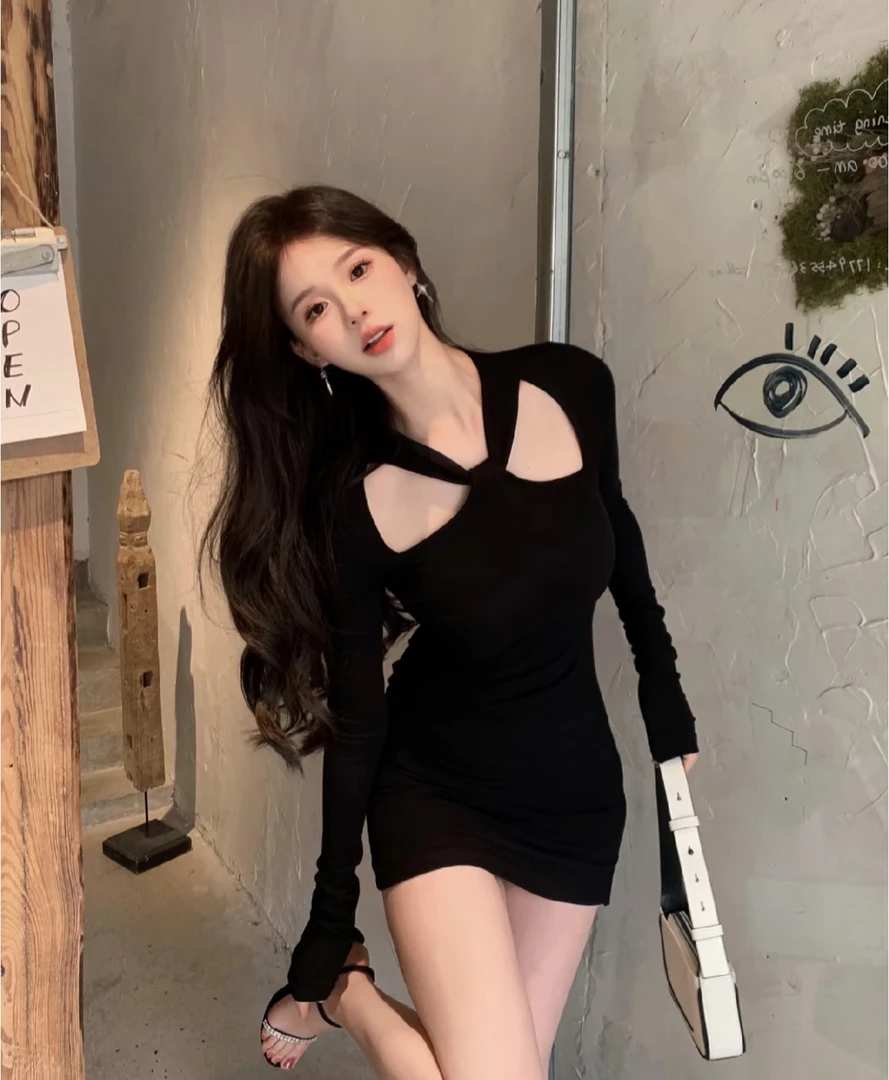 星期八专属链接非图片衣服 全新潮牌 孤品 微瑕 （找客服扣号下单）