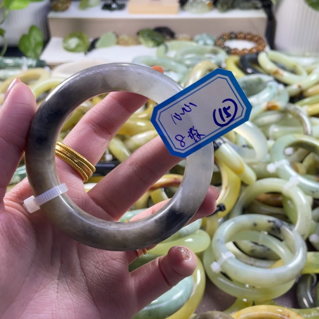 心***心蛇纹石玉未镶嵌手镯