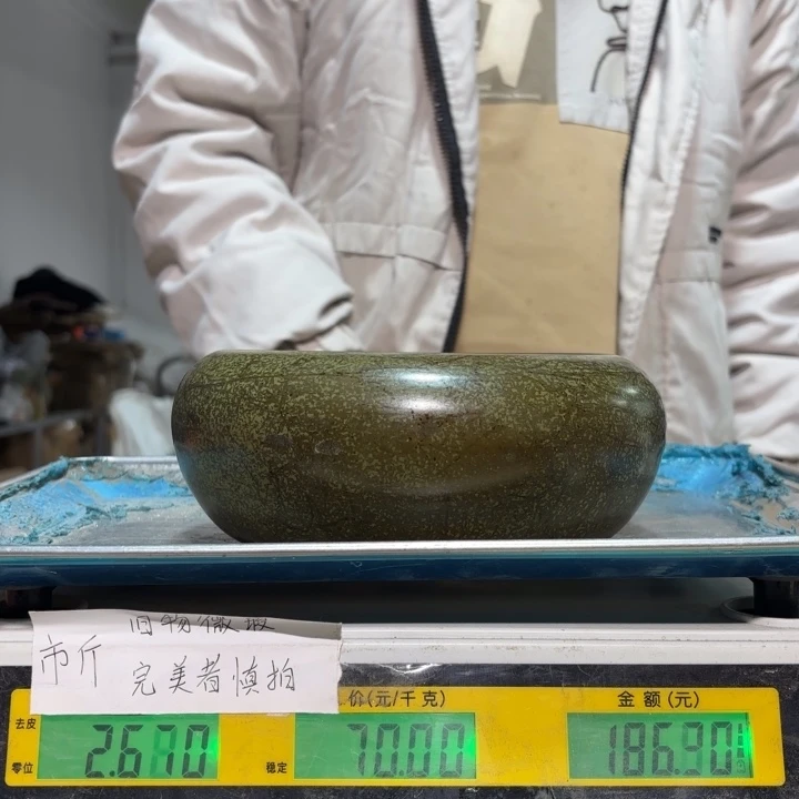 899 铜器物品理性消费