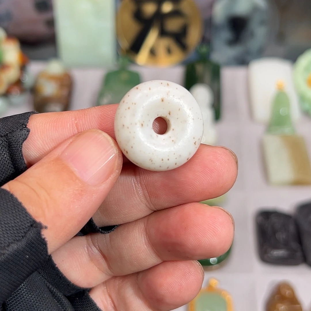和田玉未镶嵌颈饰桂花糕面包圈 哑光 福利