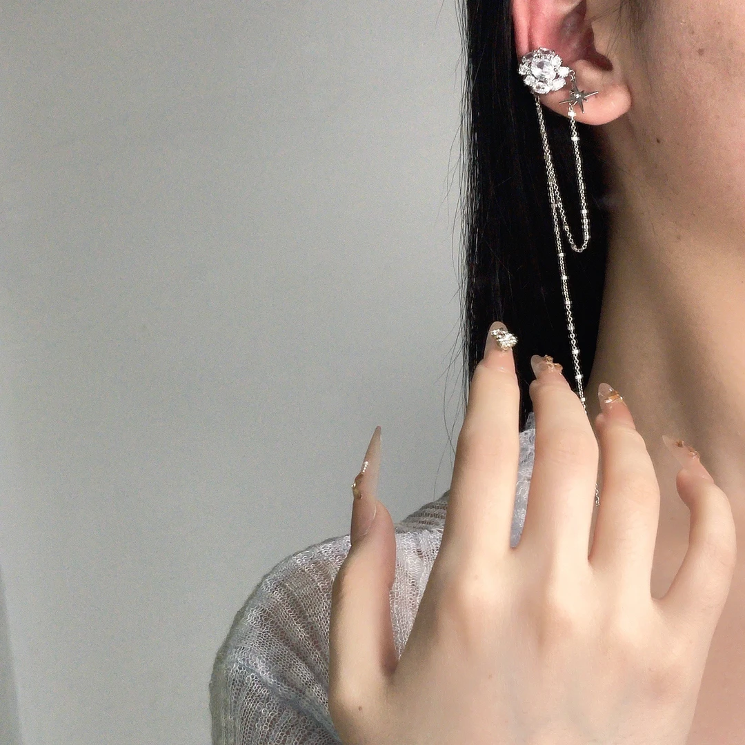 钛钢仿水晶耳饰 2525时尚流苏耳夹金属款女耳饰小众设计感辣妹风