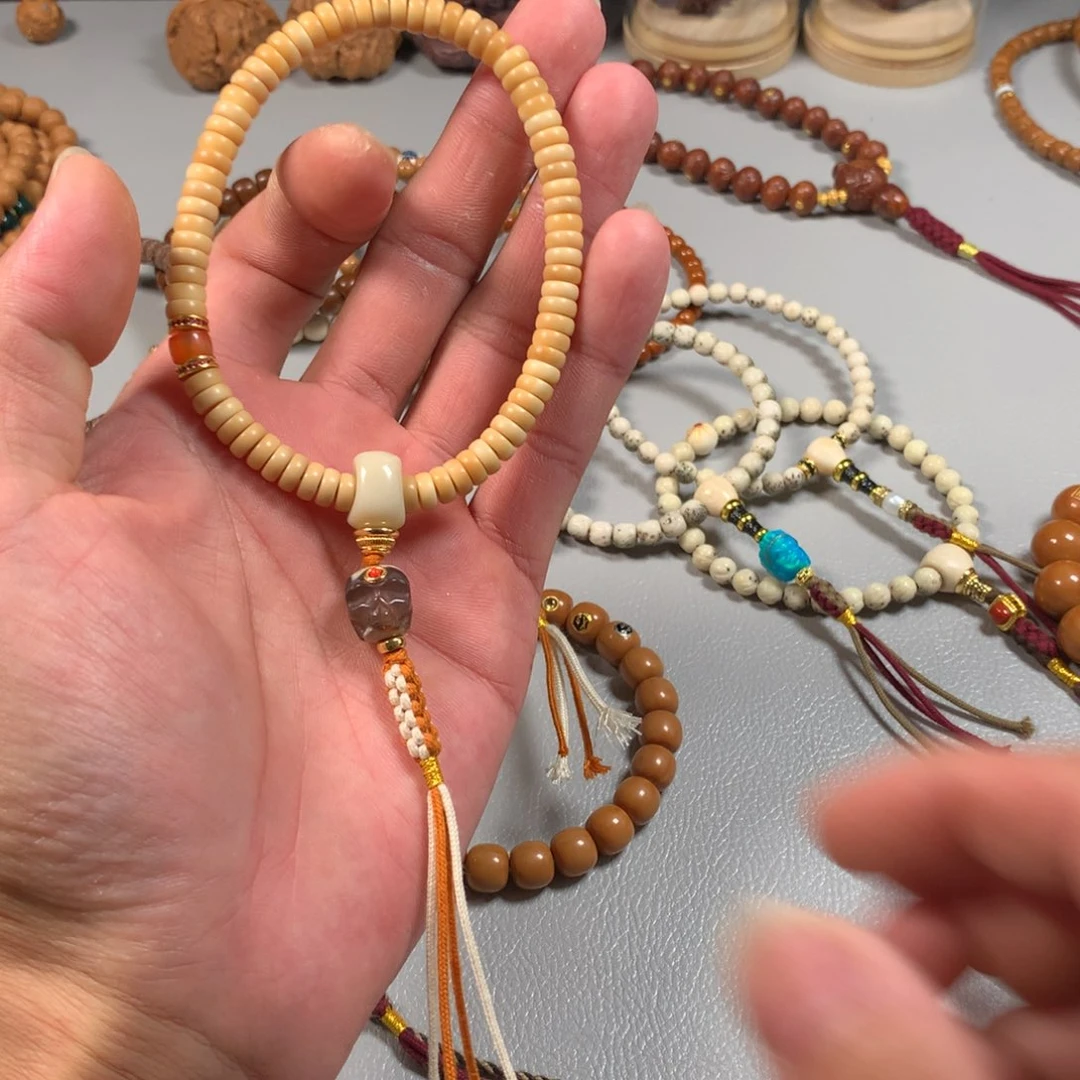 吊坠龙脊菩提。。。。。。。。。