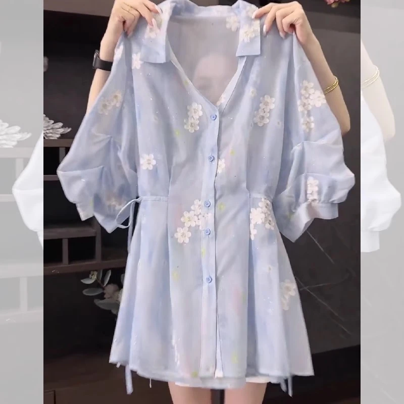 大码高级感碎花短袖衬衫女夏季2025新款时尚减龄洋气百搭别致上衣