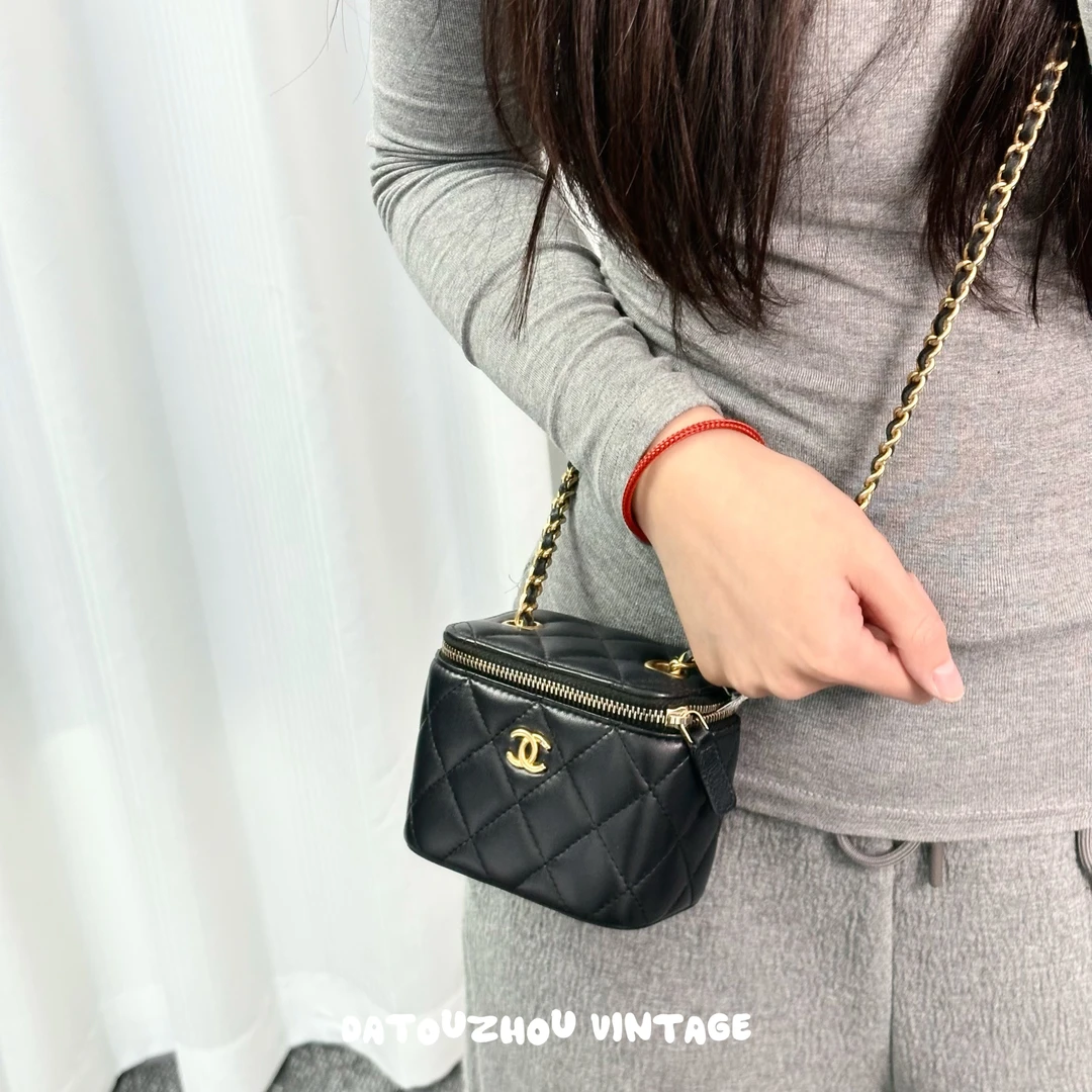 95新 Chanel/香奈儿 金球小盒子 斜挎包 amr