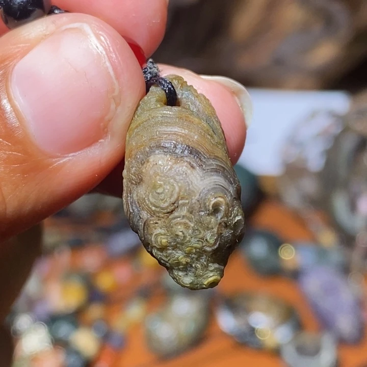 玛瑙/玉髓未镶嵌珠宝半成品