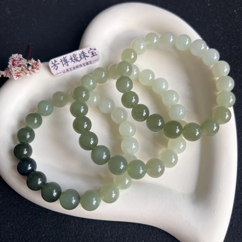 C023天然和田玉卡10mm渐变特细高冰单圈手串 多样性发其一