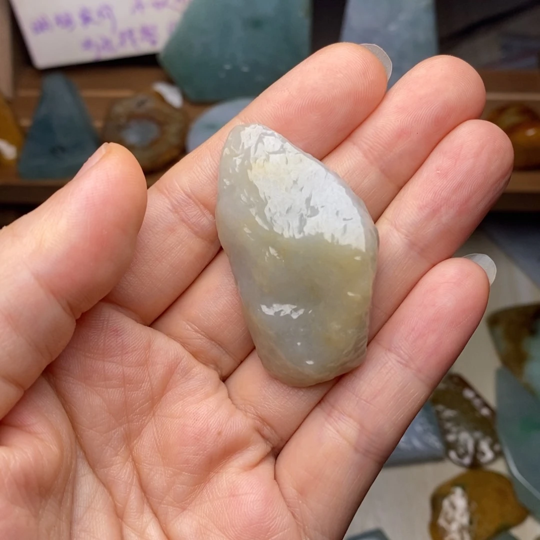 翡翠未镶嵌颈饰天然