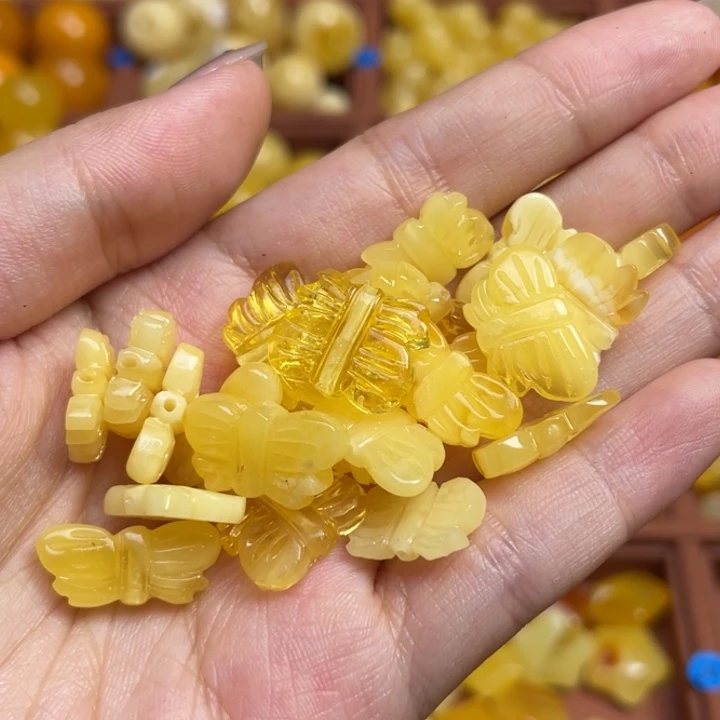 蜜蜡未镶嵌珠宝奇石满蜡蝴蝶多样性随机一对微微瑕