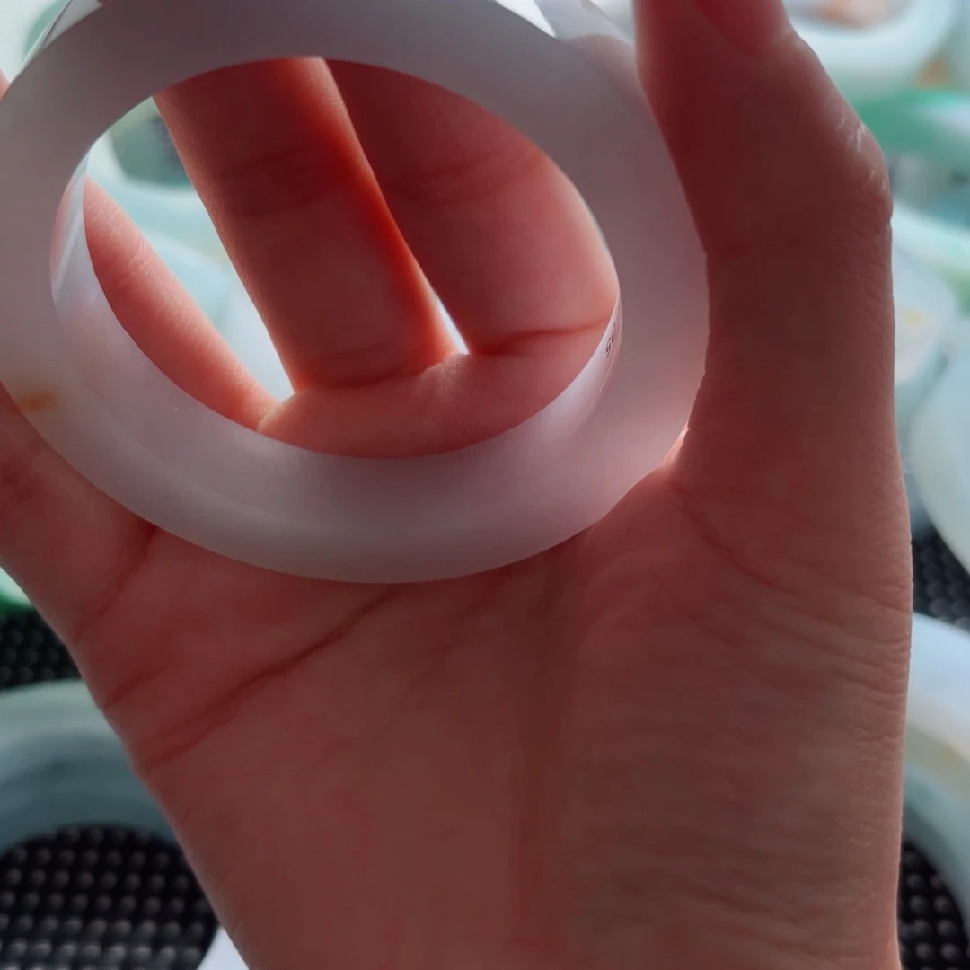 用***林定制翡翠未镶嵌天然缅甸a货翡翠