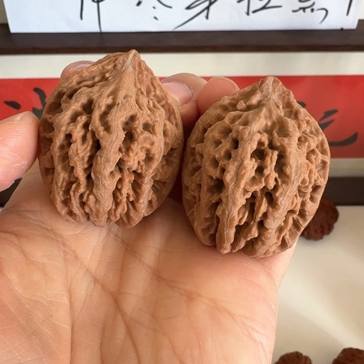 文玩核桃吊坠37全品野生龙纹秋