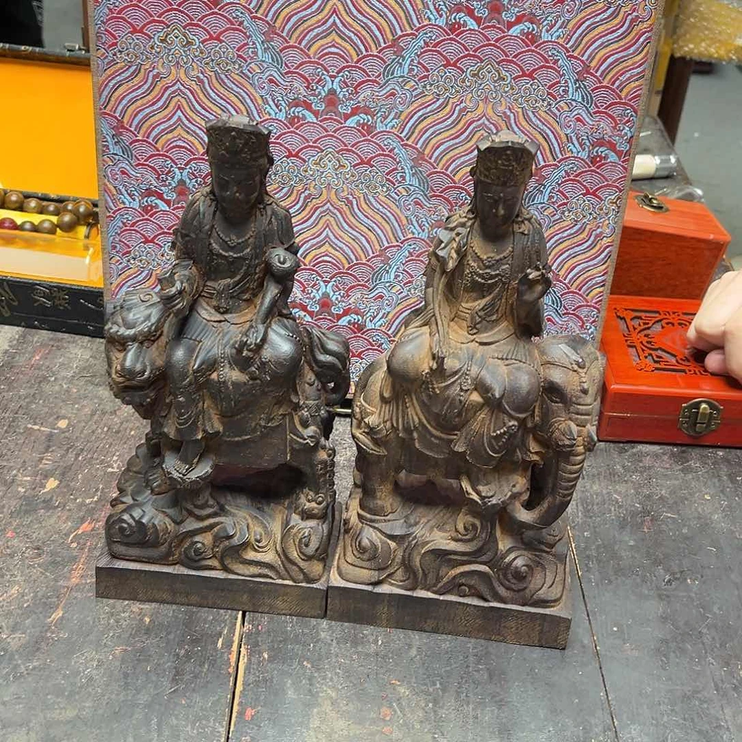 大叶紫檀（黑酸枝木类）