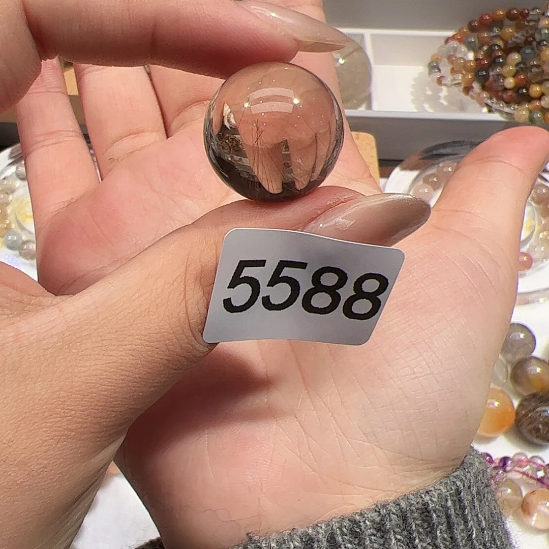 未镶嵌大型摆件（非配饰）水晶