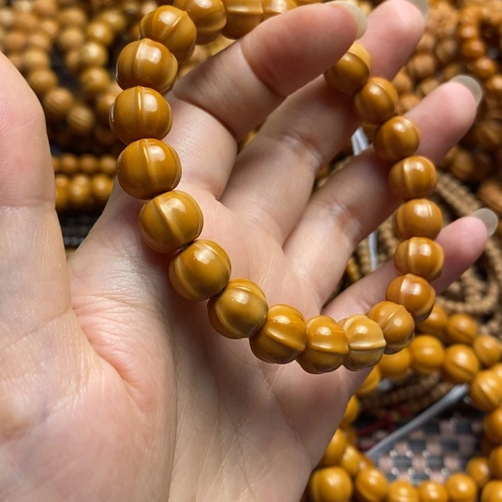 吊坠猴头核桃鲨鱼 10返油黑点