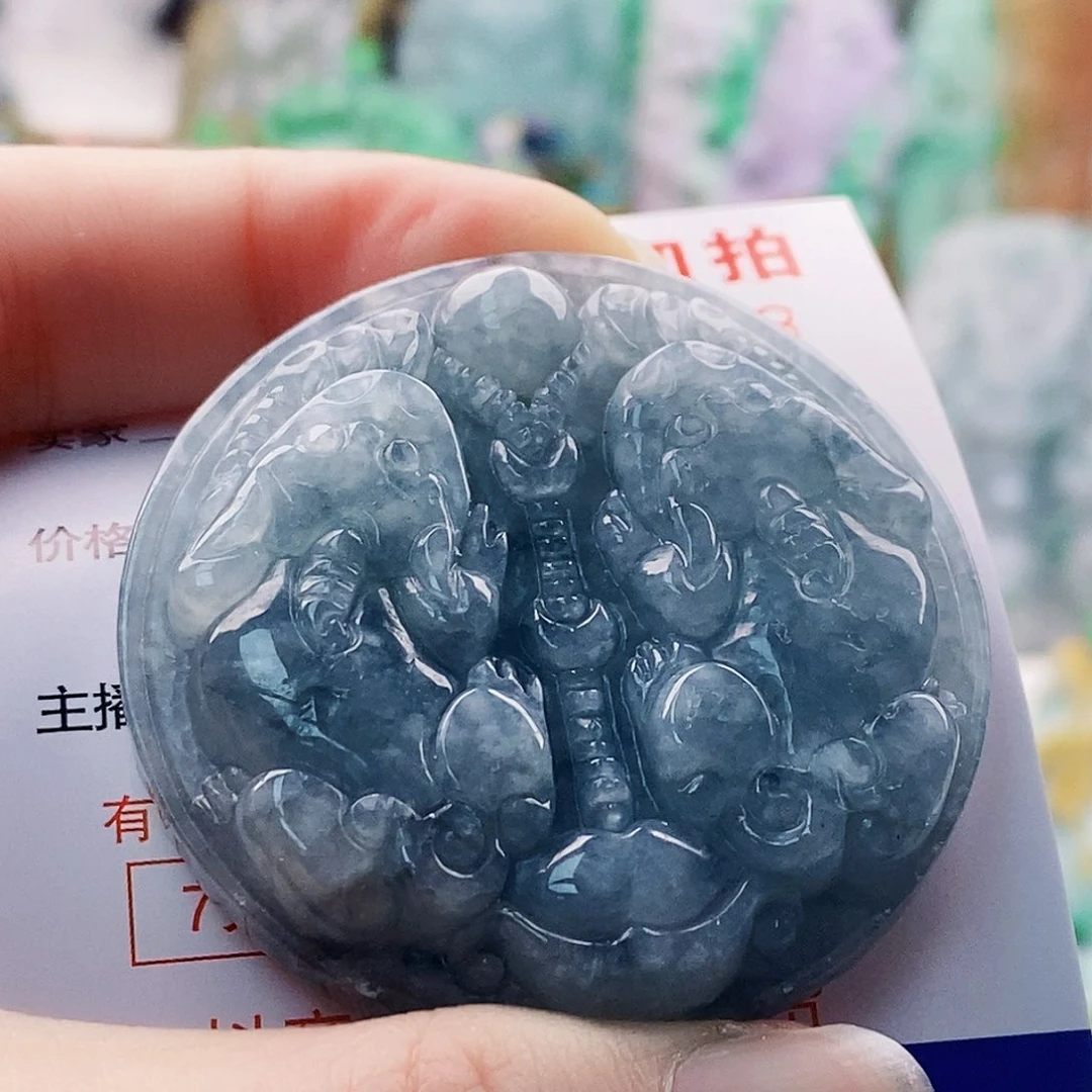 吊坠(不含链)未镶嵌翡翠