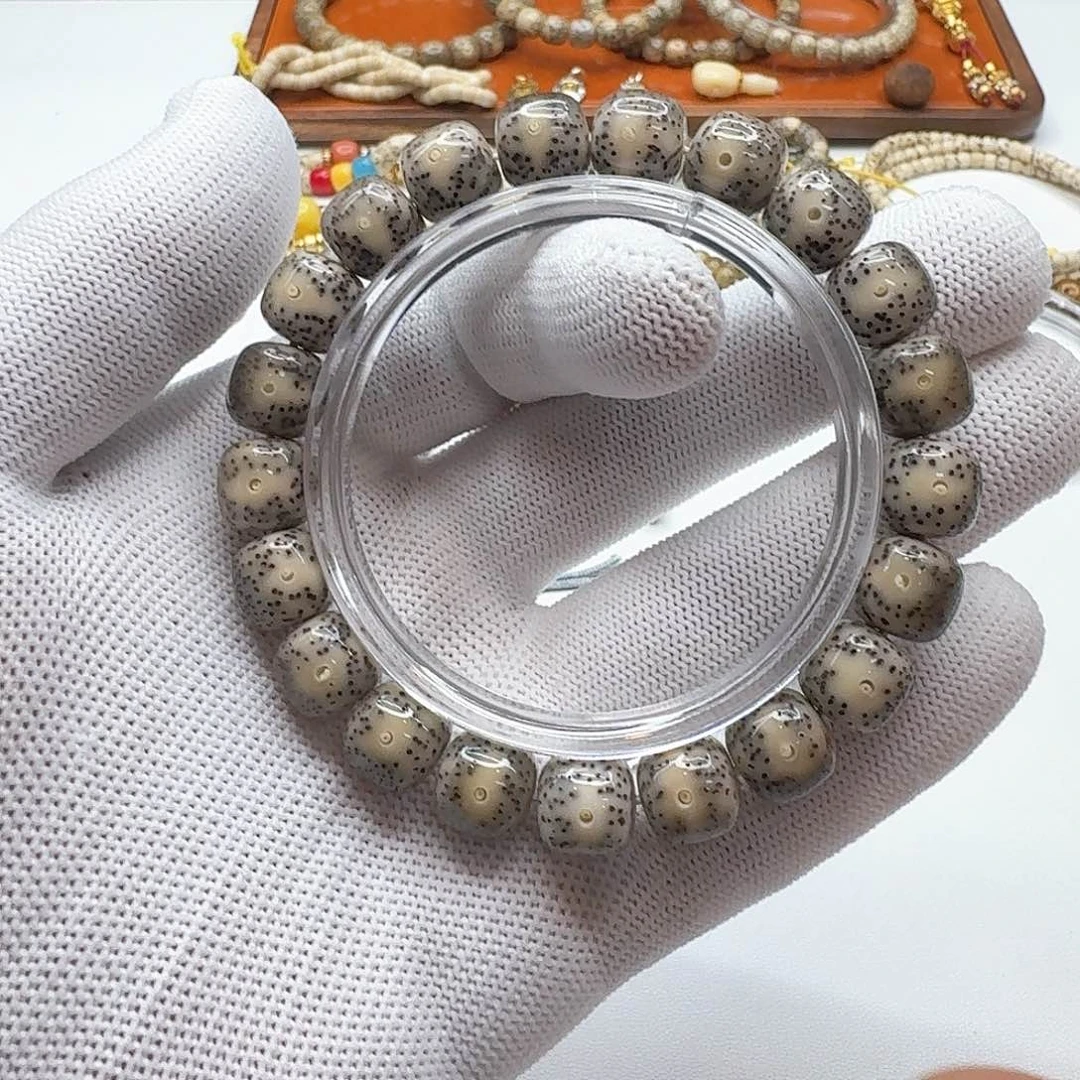 星月菩提吊坠2zs青瓷石玉11左右桶单圈