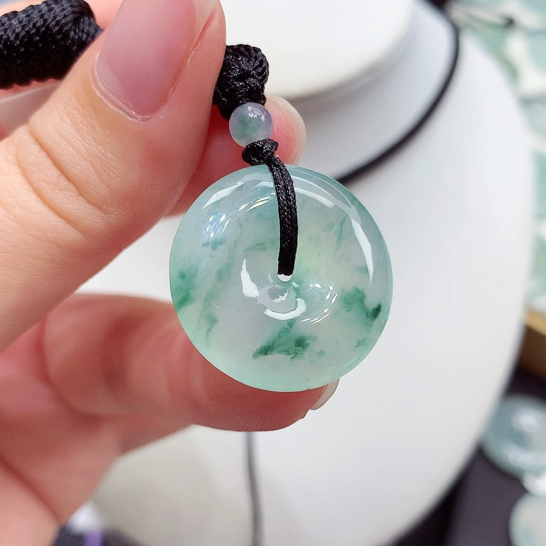 颈饰未镶嵌翡翠翡翠26，22.9/5.7