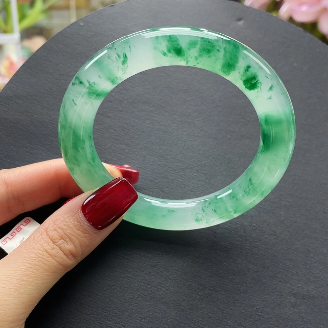 石英质玉未镶嵌手镯57.8