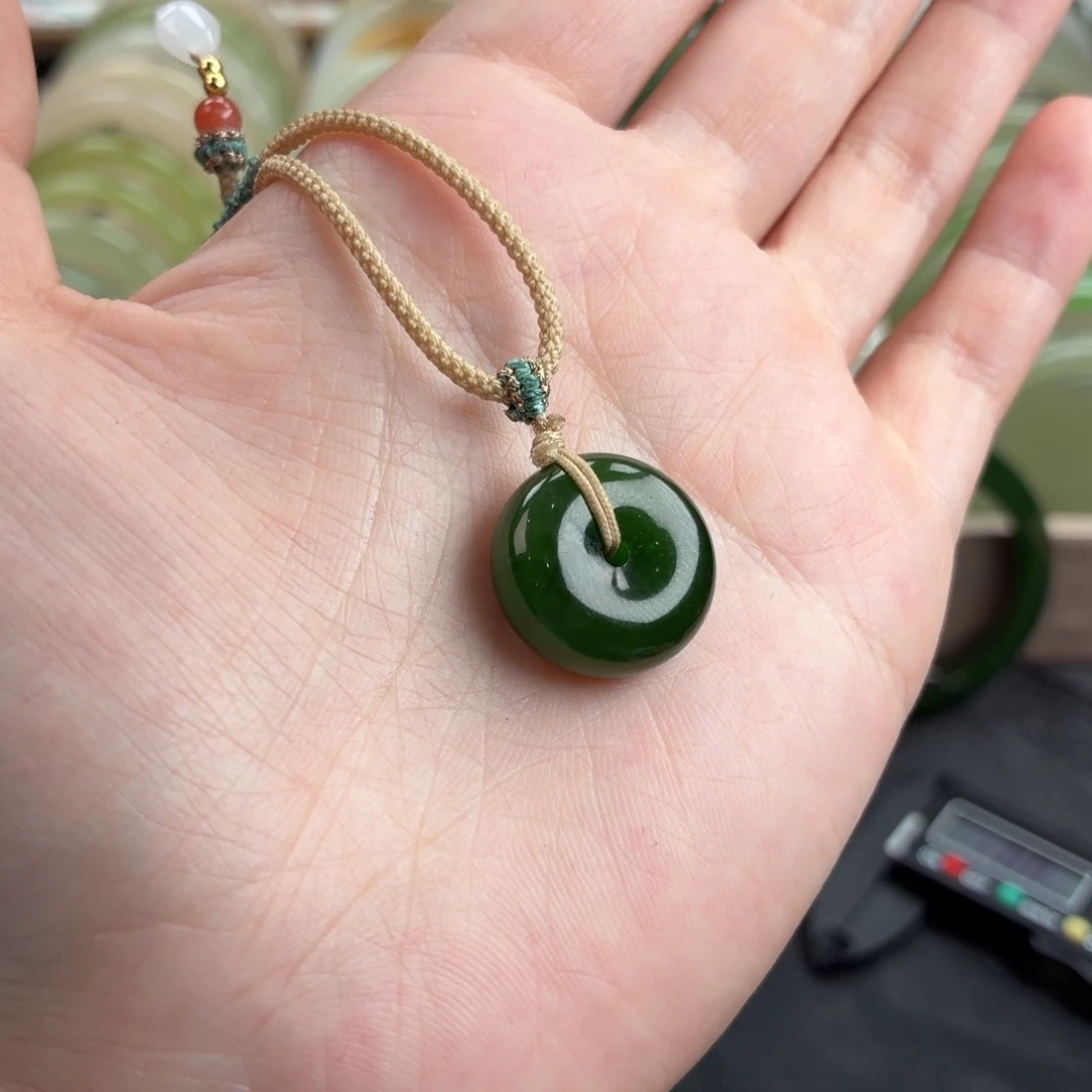 和田玉未镶嵌吊坠(赠链)-碧玉辣阳绿平安扣-宝宝扣22号送玉绳