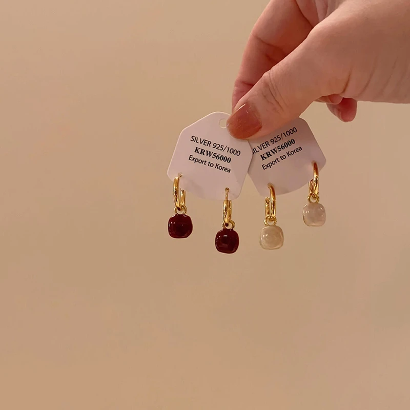 铜合金耳饰 法式复古小方糖耳扣简约设计感2025新款爆款百搭耳饰