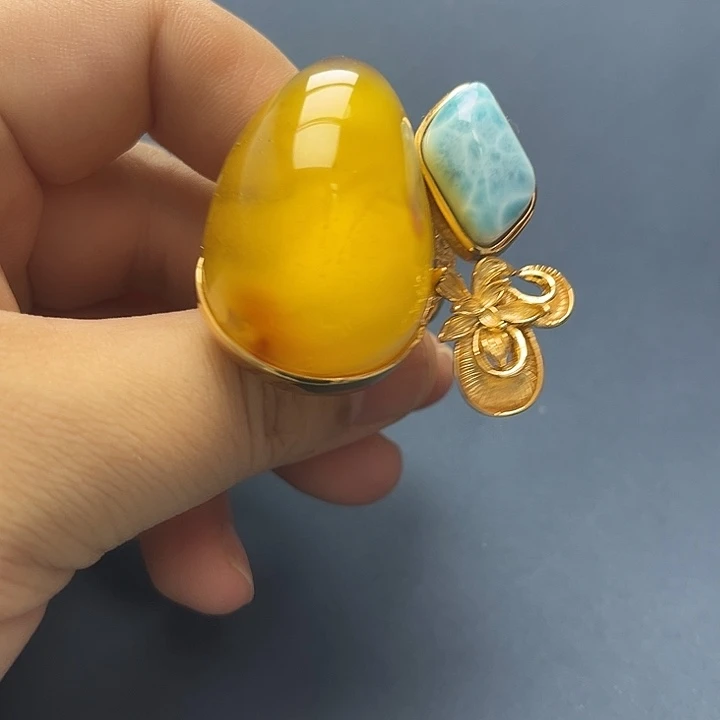 琥珀未镶嵌裸石戒指