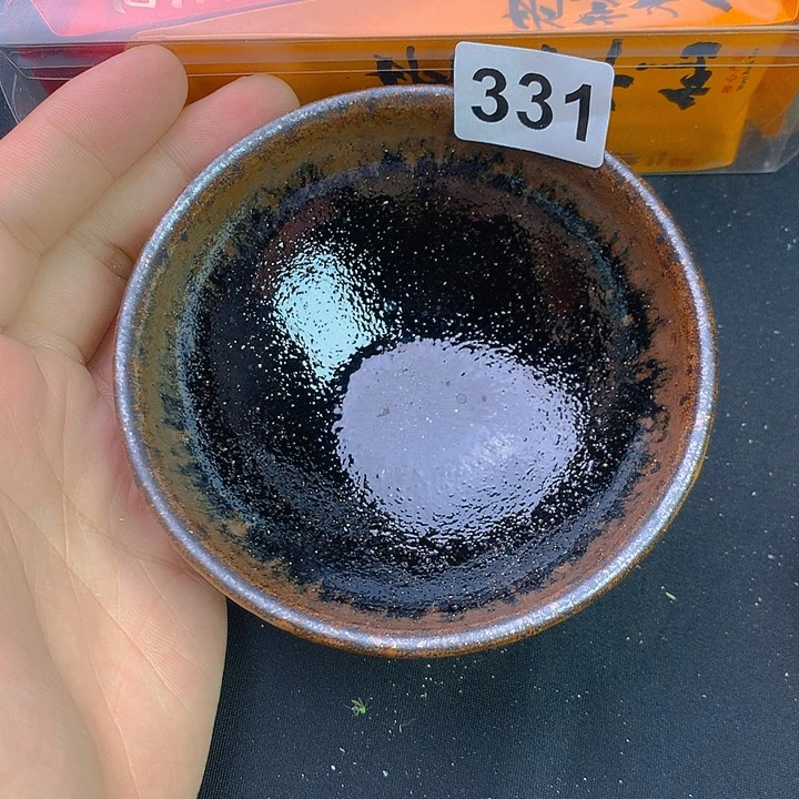 茶盏哈哈姐姐就斤斤计较