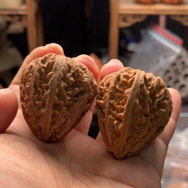 把件文玩核桃楸大胖瑕疵100