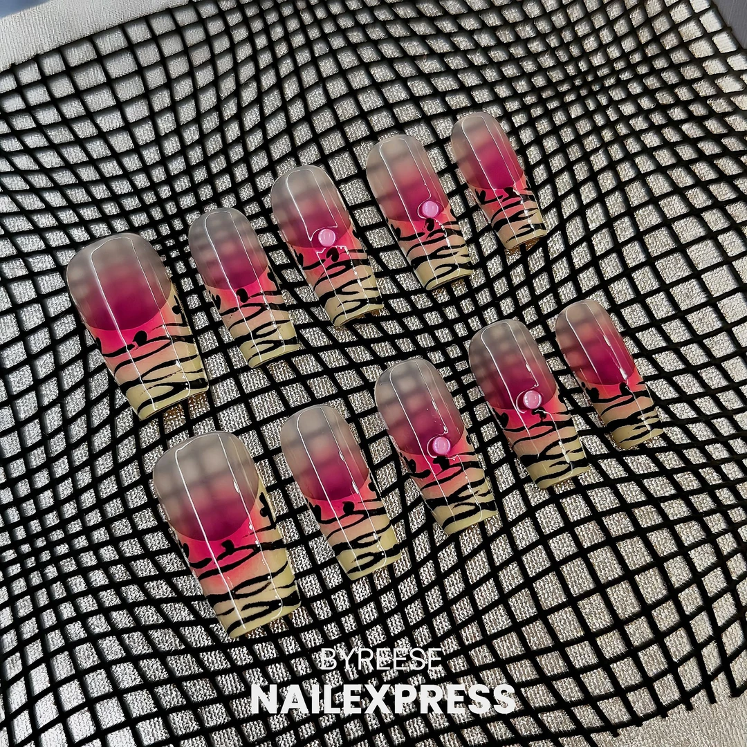 BYREESE | LUCKY GIFT 不指定随机