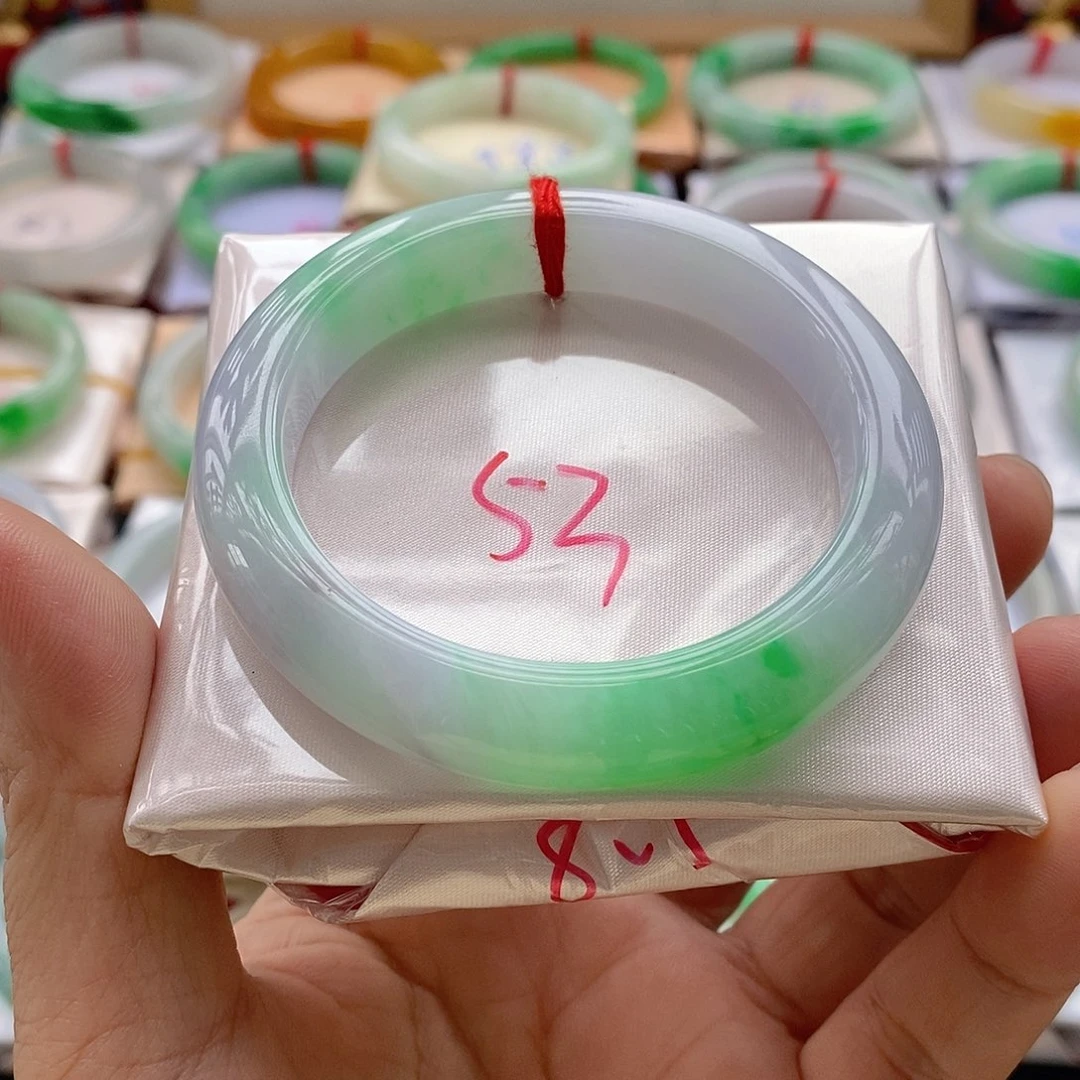 翡翠手镯未镶嵌8号