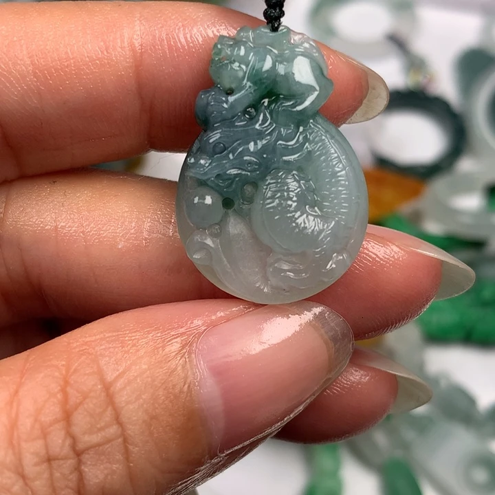未镶嵌定制翡翠翡翠
