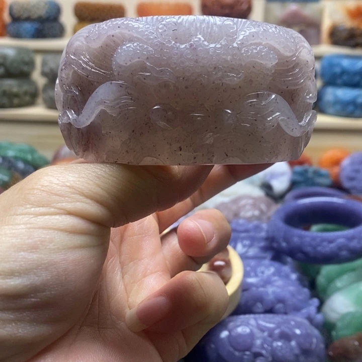 未镶嵌手镯石英质玉