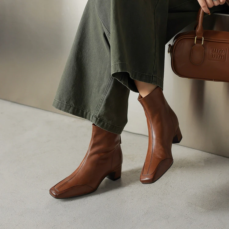 4cm~小众复古百搭2025新款秋冬法式通勤风瘦瘦靴粗跟黑色切尔西靴