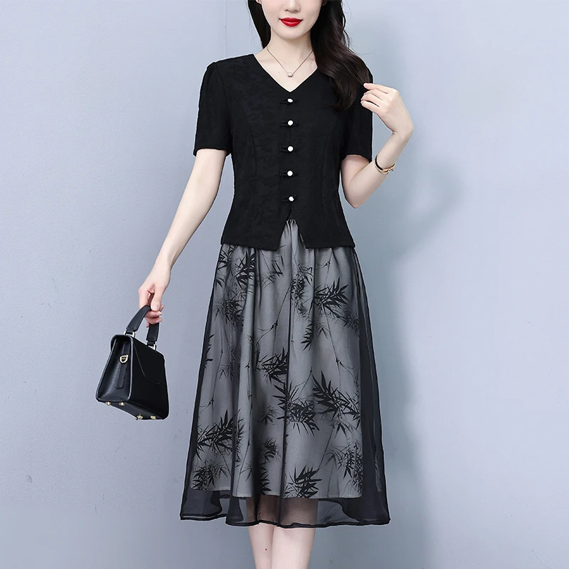 新中式盘扣时尚套装2025夏季复古大码中年妈妈气质高端印花两件套