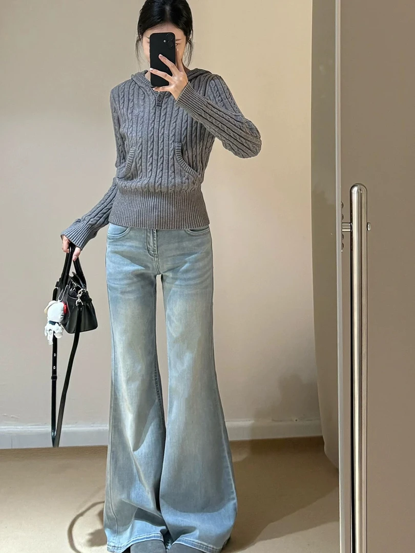 【1110】2025秋季新款显瘦修身牛仔浅蓝色高级感微喇裤