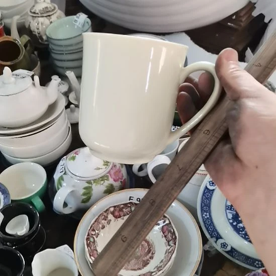 瓷器微瑕不退不换