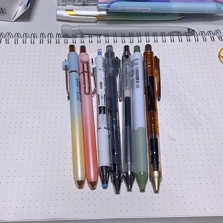 粉丝定制黑笔7支zzz