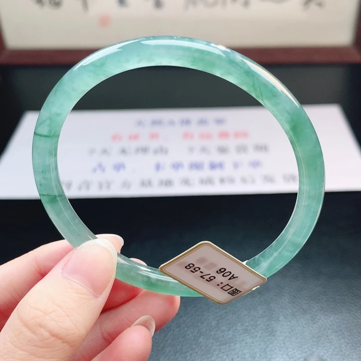 翡翠未镶嵌手镯翡翠手镯143