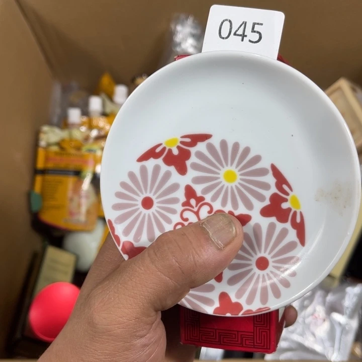 回流瓷器瓷器碎片l****?45