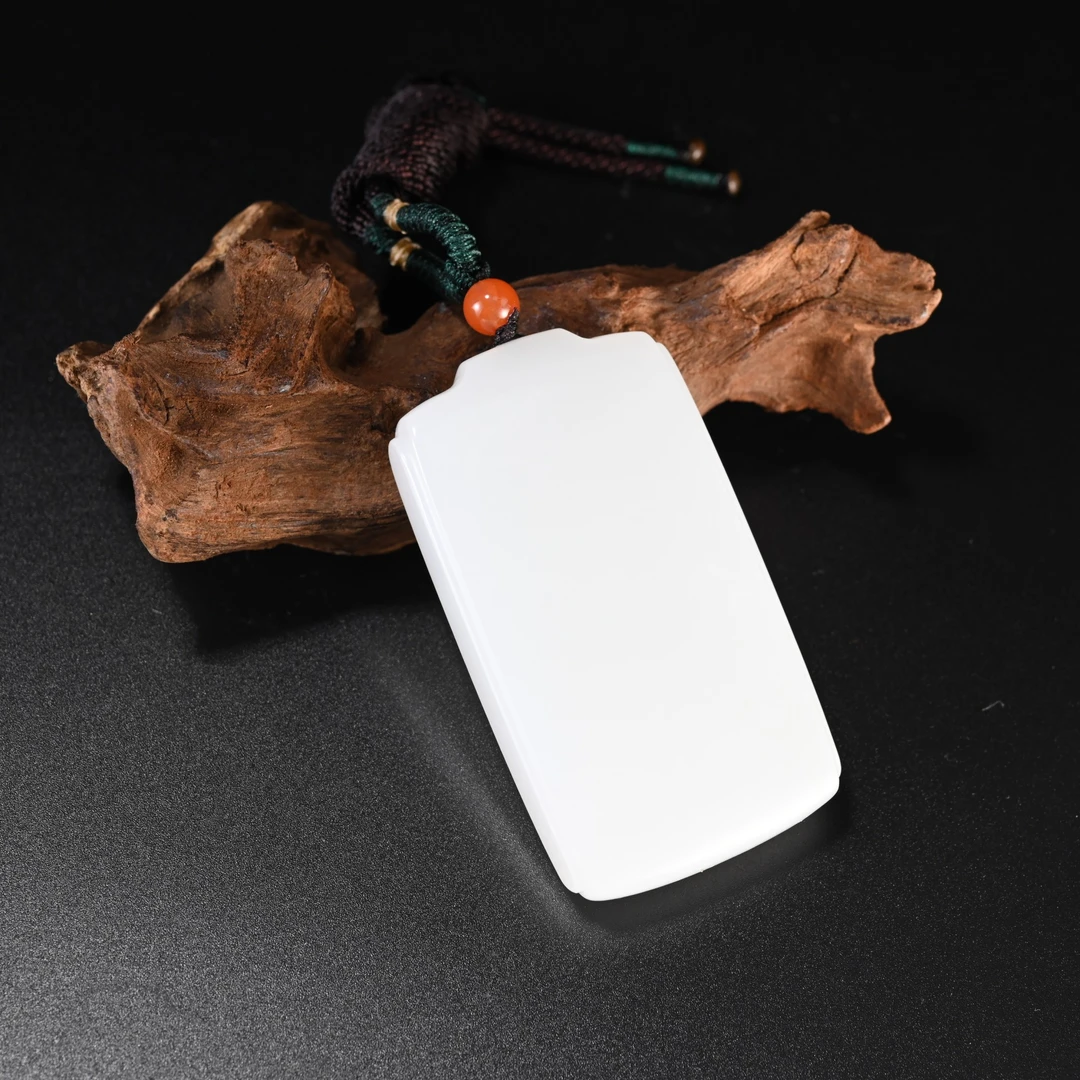 Lot8816 25YU106021 和田玉平安无事牌/匡时