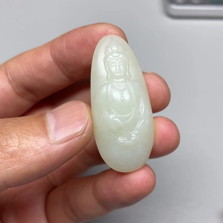 和田玉吊坠(不含链)未镶嵌山**叔