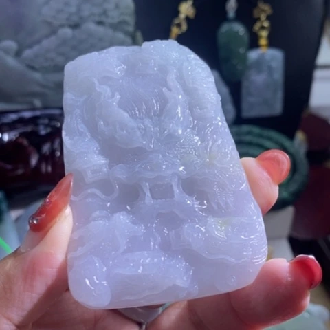 【闪购商品】颈饰未镶嵌翡翠九龙