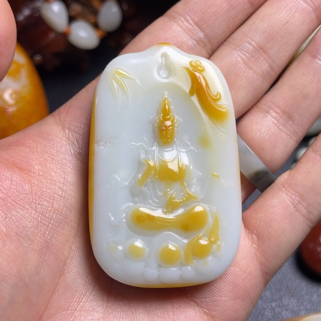 和田玉未镶嵌颈饰