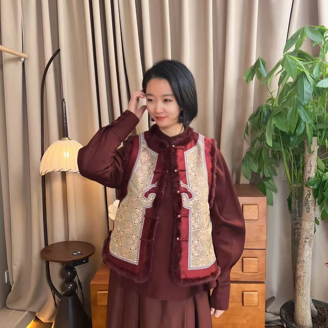 多元国风 李德喜宋锦驼绒团锦马甲外套 MW99047