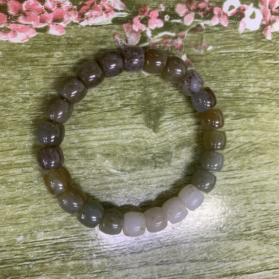 *精品和田玉手串*