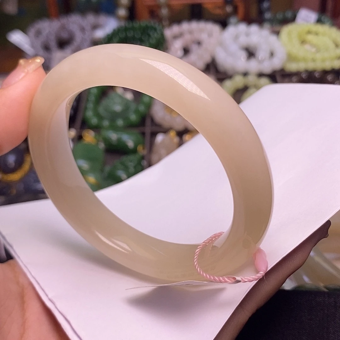 和田玉未镶嵌颈饰藕粉老矿料浓粉手镯58