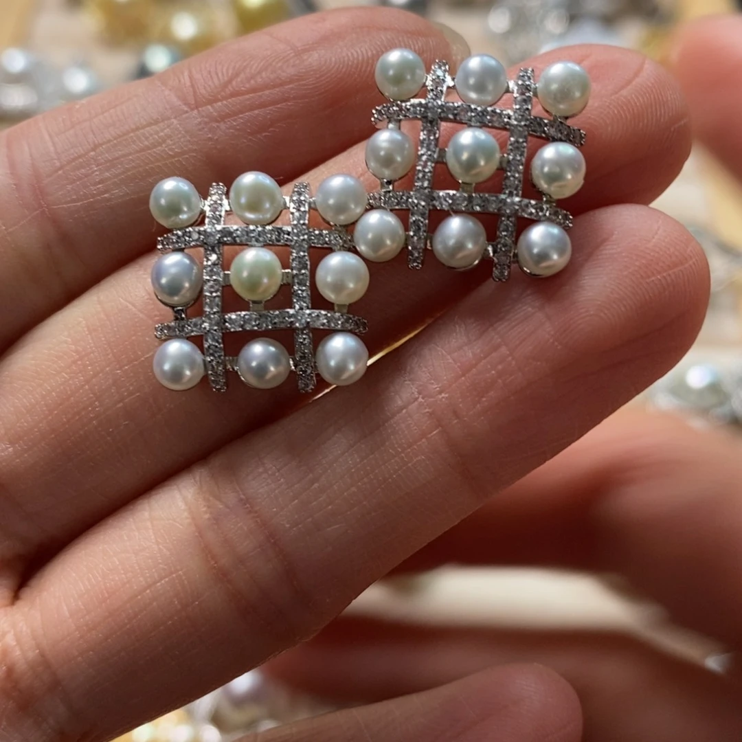 淡水珍珠耳饰未镶嵌