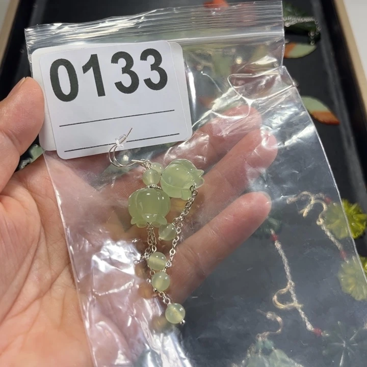 蛇纹石玉合金耳饰仟****晶