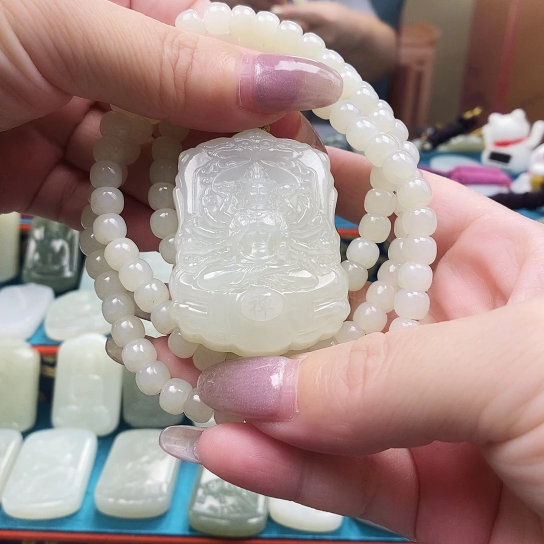 和田玉未镶嵌颈饰渔***?