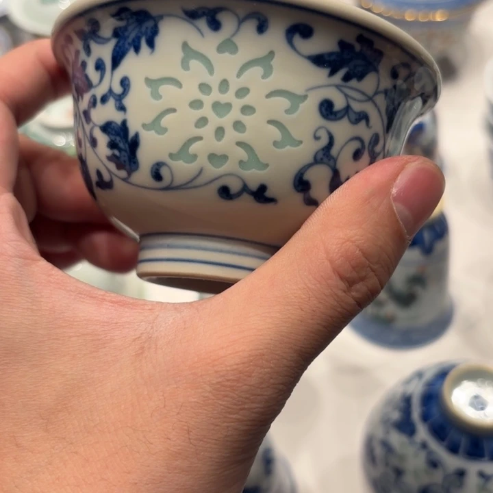 景德镇陶瓷杯子的
